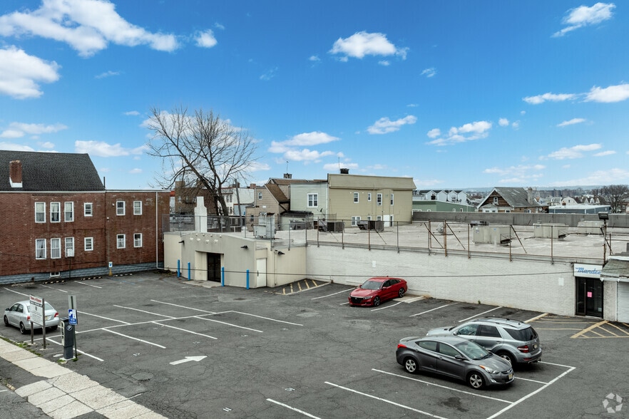 More Photos Of 266-274 Kearny Ave, Kearny Storefront Retail Office For Lease