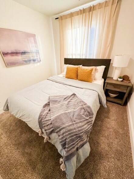 More Photos Of 8407-8456 Whisper Ln, Powell Apartments For Sale