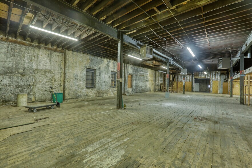 More Photos Of 5416 Lena St, Philadelphia Warehouse For Sale