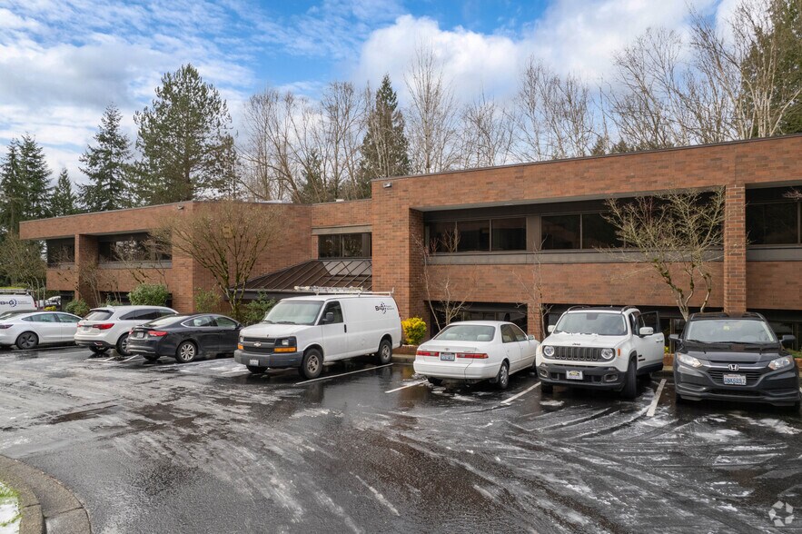 More Photos Of 2310 130th Ave NE, Bellevue Office For Lease