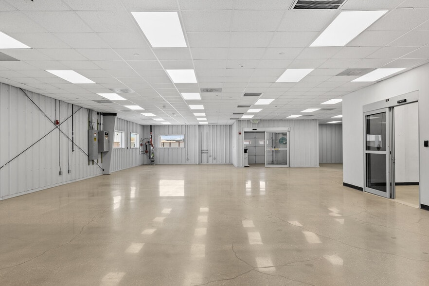 More Photos Of 2931 Soldier Springs Rd, Laramie Warehouse For Sale