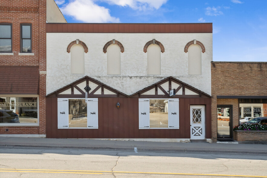 Primary Photo Of 120 W Mission St, Strawberry Point Office For Sale