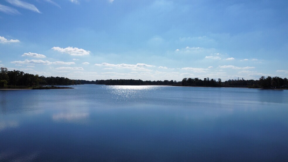 More Photos Of 41st Street, Paw Paw Land For Sale