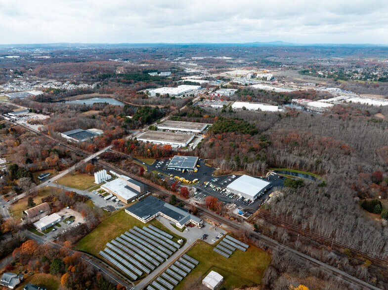 More Photos Of 9 Otis St, Westborough Light Manufacturing For Lease