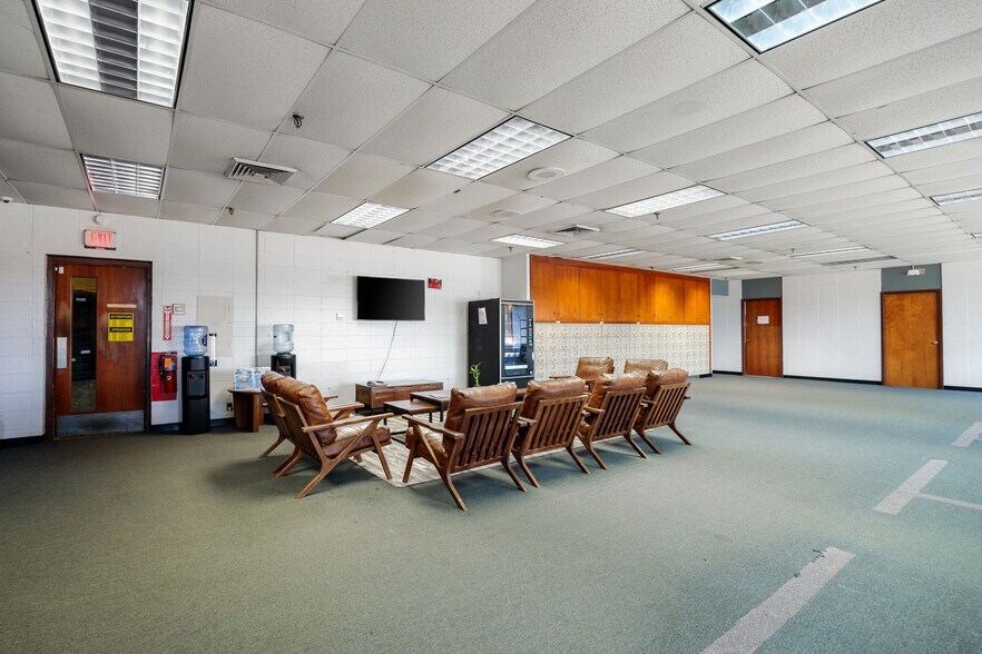 More Photos Of 3405 Commerce Rd, Richmond Warehouse For Sale