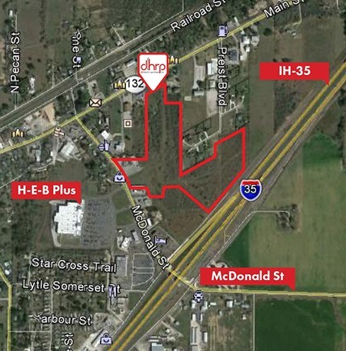 More Photos Of 19260 McDonald St, Lytle Land For Sale