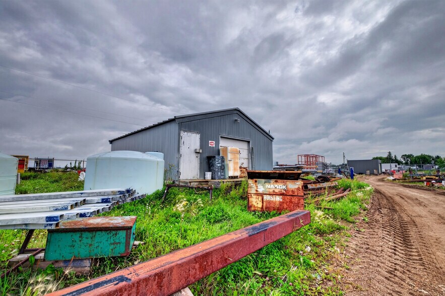 More Photos Of 5130 52 Avenue, Bruderheim Land For Sale