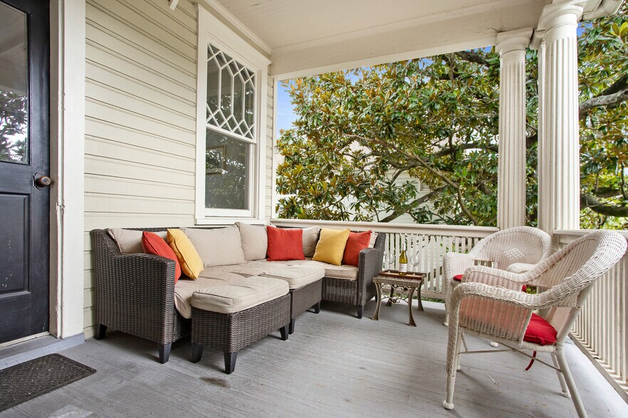 More Photos Of 196 Rutledge Ave, Charleston Specialty For Sale