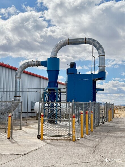 More Photos Of 1950 N Loop Ave, Casper Warehouse For Sale