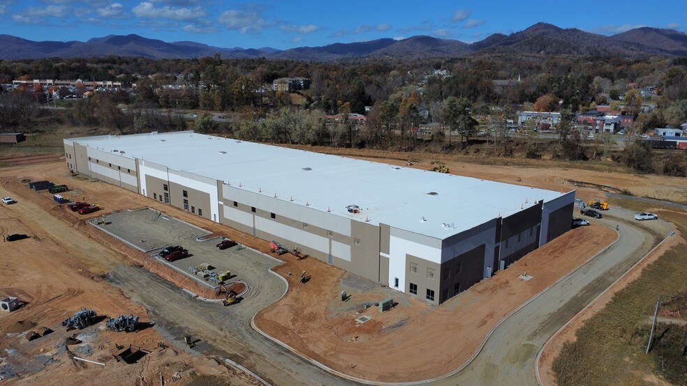 Primary Photo Of 261 Enka Heritage Parkway, Candler Distribution For Lease