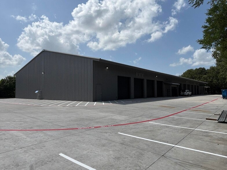 More Photos Of 721 FM 2933, McKinney Service For Lease