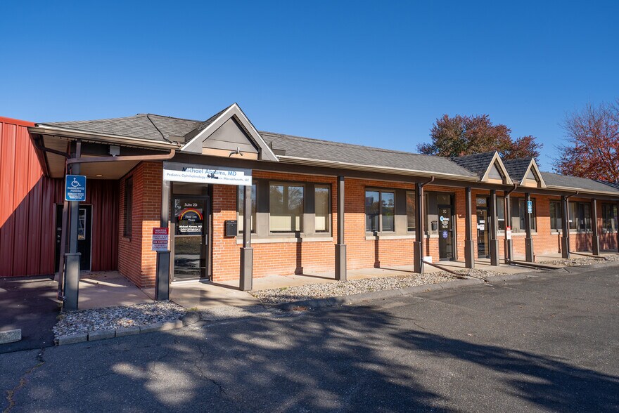 More Photos Of 2 S Bridge Dr, Agawam Office For Lease