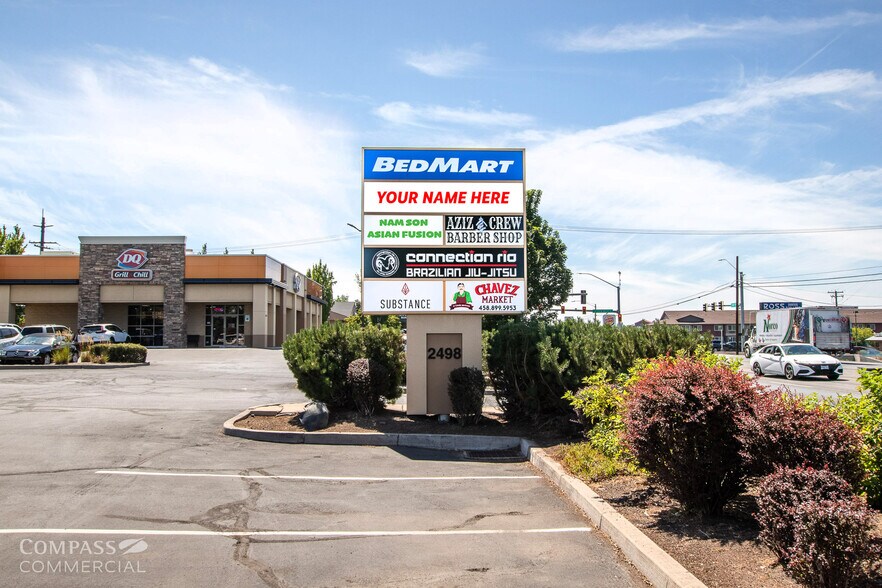 More Photos Of 2498 S Highway 97, Redmond Storefront Retail Office For Lease