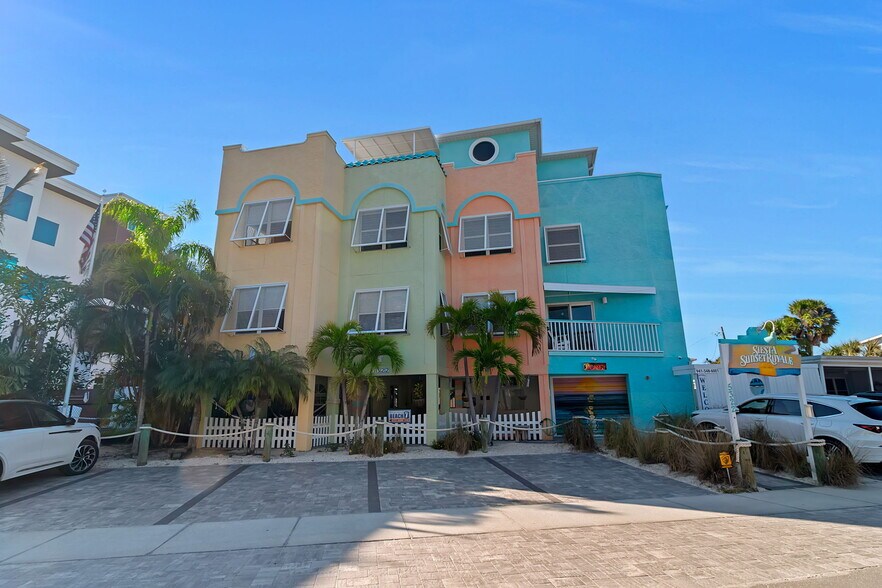 Primary Photo Of 5322 CALLE DE LA SIESTA, Sarasota Hospitality For Sale