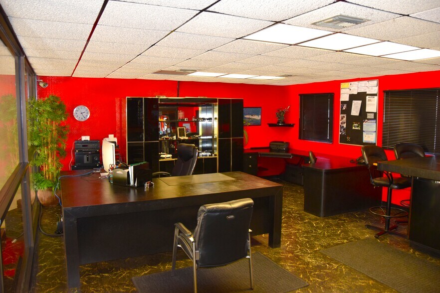 More Photos Of 213 Venus St, Jupiter Service For Sale