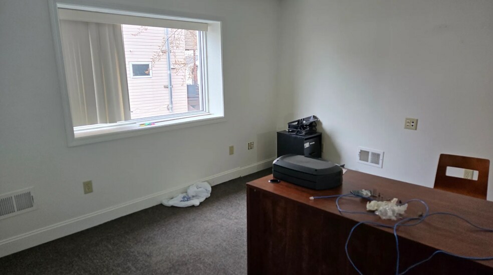 More Photos Of 444 Washington St, Rensselaer Warehouse For Sale