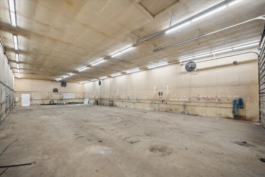 More Photos Of 1927 S Garfield Rd, Airway Heights Warehouse For Sale