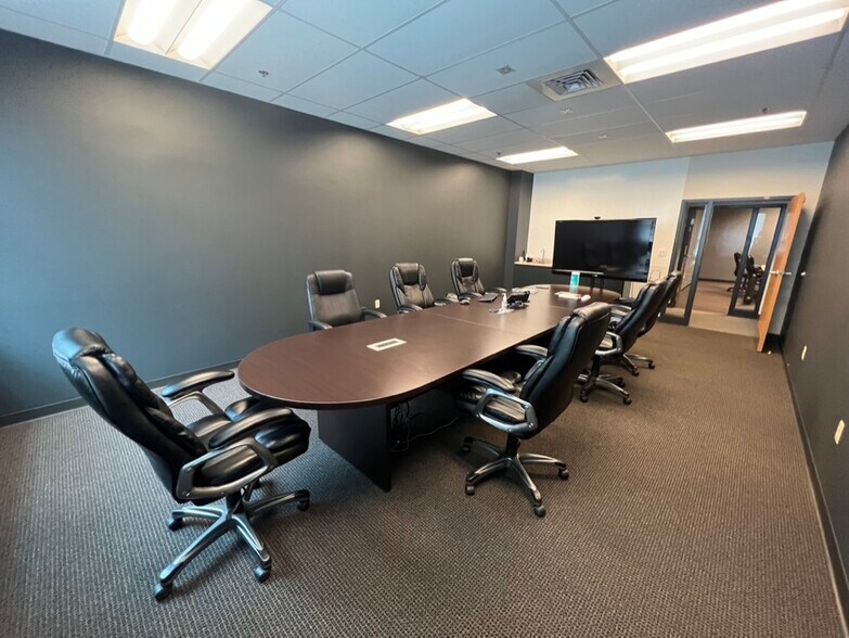 More Photos Of 112 Third Ave, Carnegie Office For Sale