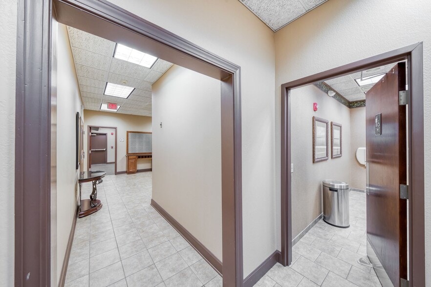 More Photos Of 1184 Davis Pl NW, Atlanta Religious Facility For Sale