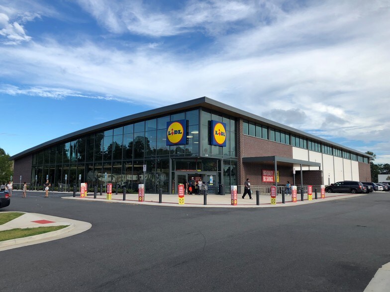 More Photos Of 3244 Holland Rd, Virginia Beach Unknown For Lease