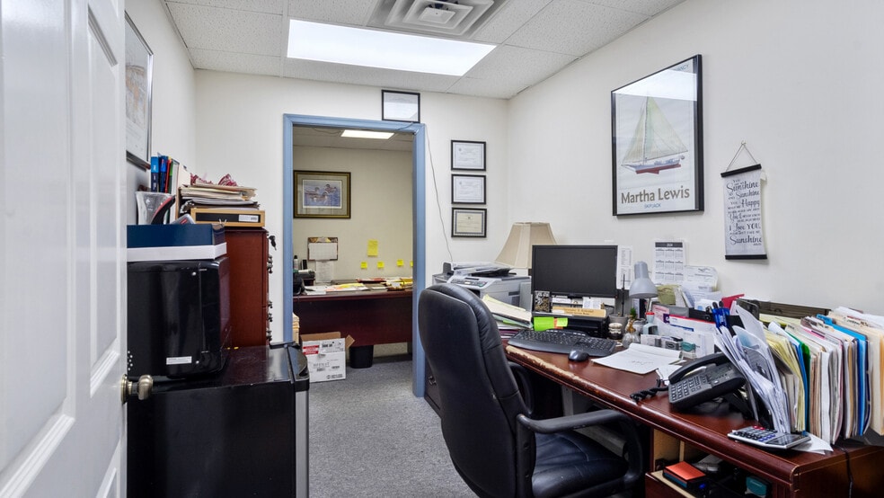 More Photos Of 224 N Washington St, Havre De Grace Office For Sale