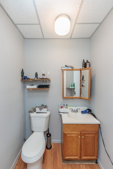 More Photos Of 2085 Clague Rd, Westlake General Retail For Sale