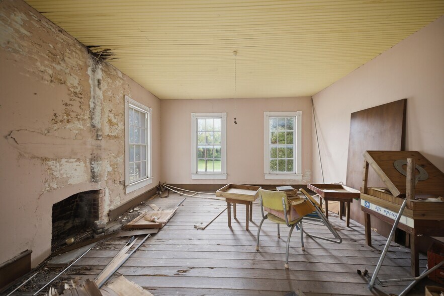 More Photos Of 120 N Main St, Bushnell Office Residential For Sale