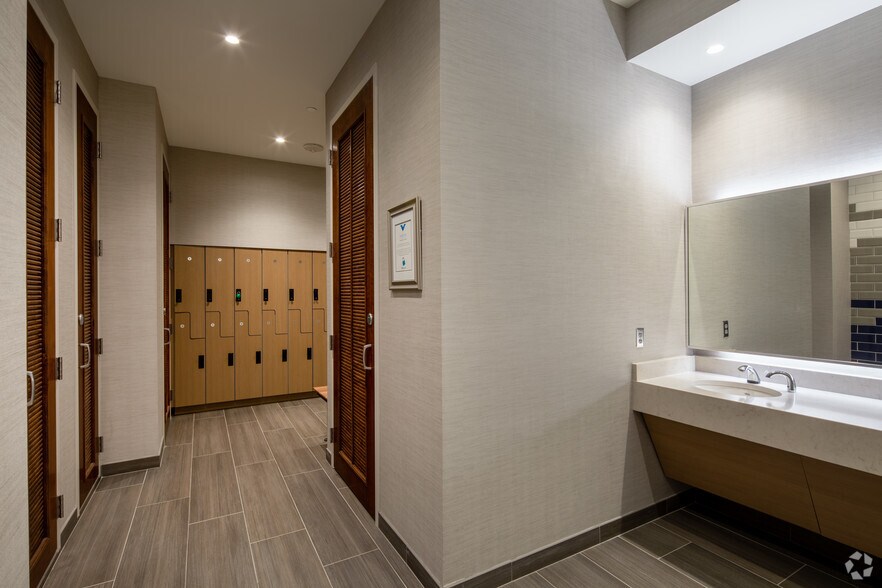 More Photos Of 3300 Riverwood Pky SE, Atlanta Office For Lease