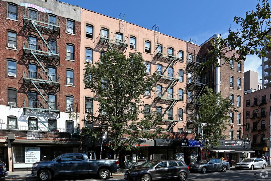 More Photos Of 145 Orchard St, New York Apartments For Lease
