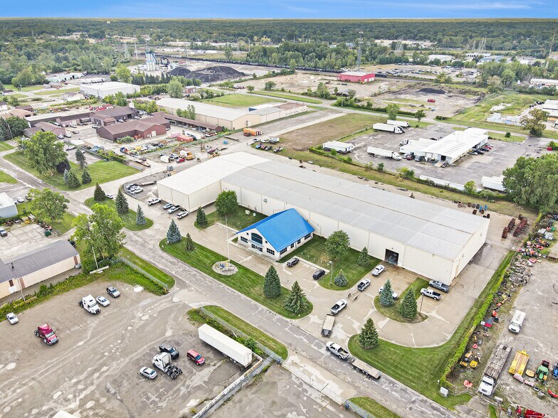 More Photos Of 4072 Flint Asphalt Dr, Burton Distribution For Sale