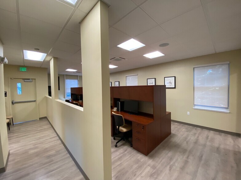 More Photos Of 11623 Philadelphia Rd, White Marsh Medical For Lease