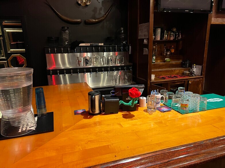 More Photos Of 77 Free St, Portland Restaurant For Lease