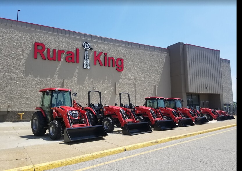 More Photos Of 570 Beaver Valley Mall, Monaca Unknown For Lease