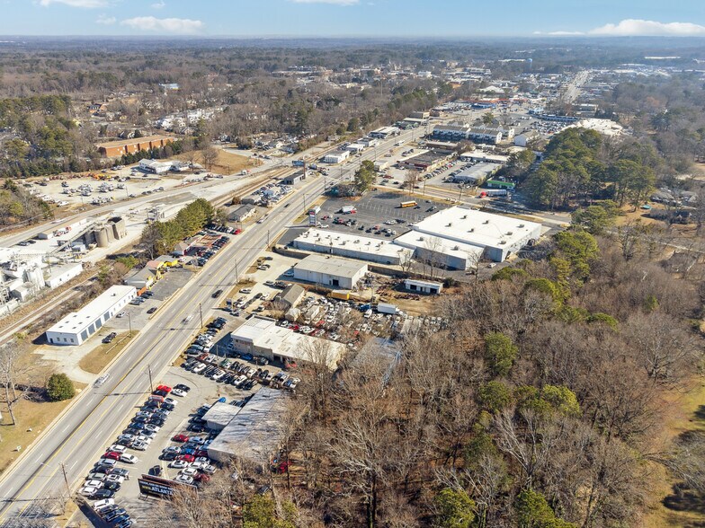 More Photos Of 3797 Lawrenceville Hwy, Tucker General Retail For Sale