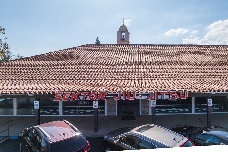 More Photos Of 12600-12634 Central Ave, Chino Storefront For Sale