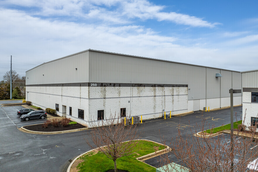 Primary Photo Of 250 Anchor Mill Rd, New Castle Warehouse For Lease