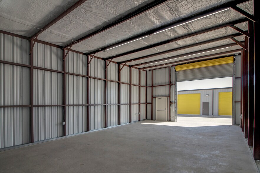 More Photos Of 1908 Farm to Market Rd, Crowley Self Storage For Lease
