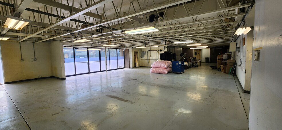 More Photos Of 65 W Century Park Way, South Salt Lake Research And Development For Sale