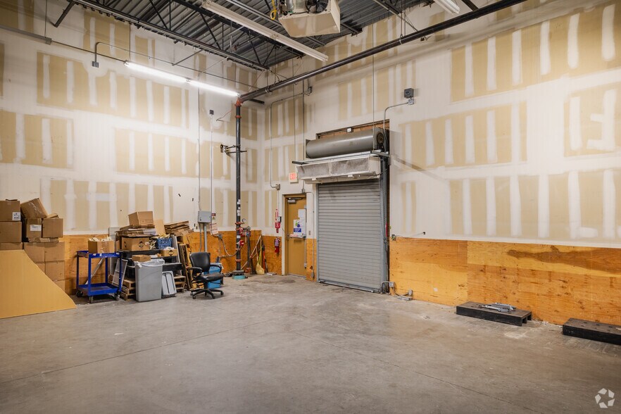 More Photos Of 1180 N State St, San Jacinto Drugstore For Sale