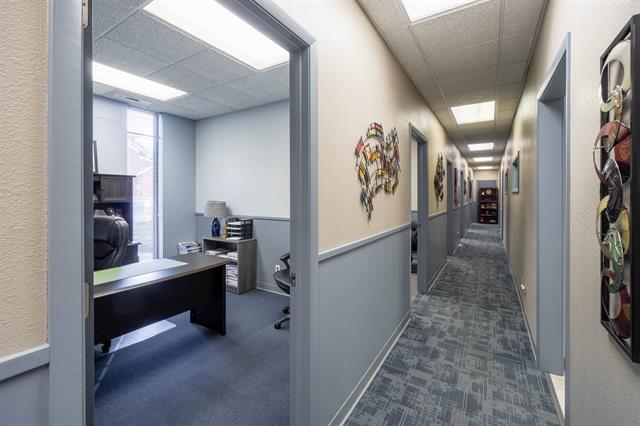 More Photos Of 1818 Grand Ave, Wausau Office For Sale