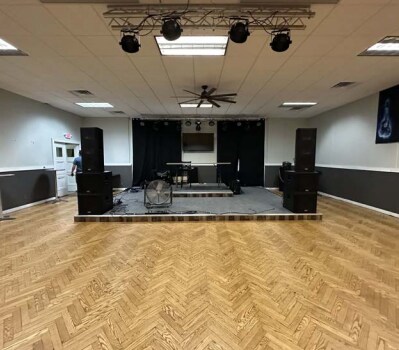 More Photos Of 6922 W Orchard St, West Allis Freestanding For Sale