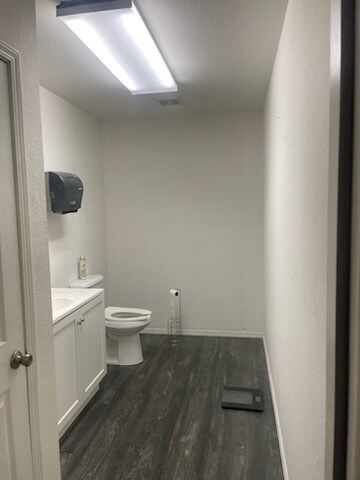 More Photos Of 307 NW 5th St, Pryor Industrial For Sale