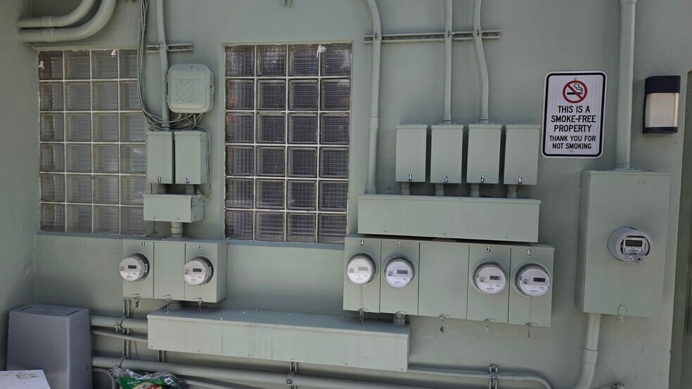 More Photos Of 117 N 5th St, Fort Pierce Office Residential For Sale