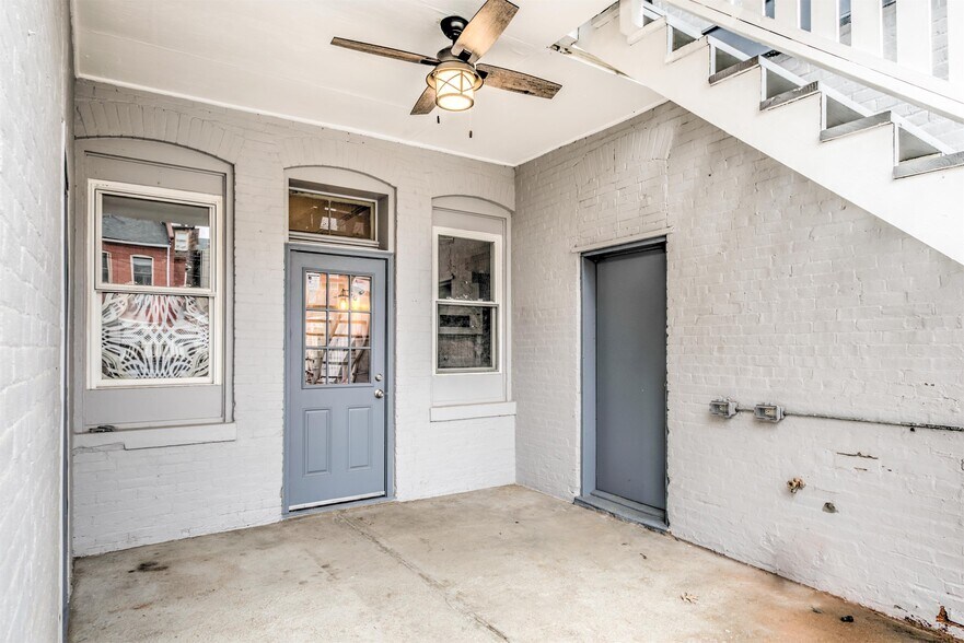 More Photos Of 2013 S 11th St, Saint Louis Apartments For Sale