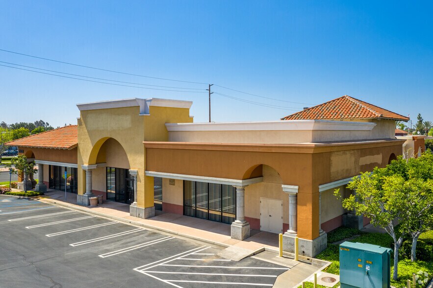 More Photos Of 2315-2595 E Imperial Hwy, Brea Unknown For Lease