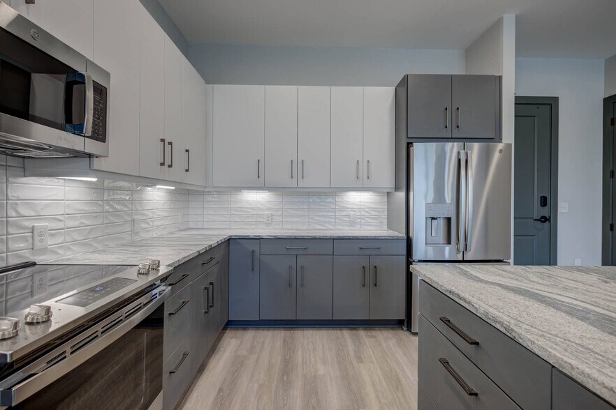 More Photos Of 352 S Walker St, Cary Apartments For Lease