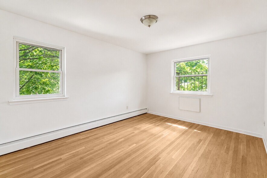 More Photos Of 5834 Fieldston Rd, Bronx Apartments For Sale