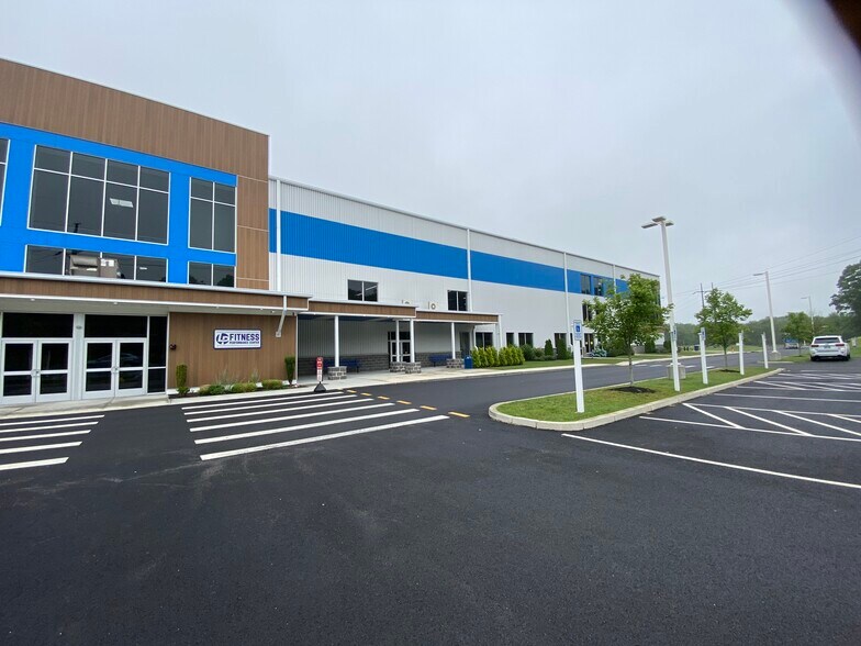 Primary Photo Of 300 Industrial Way, Tiverton Sports And Entertainment For Lease