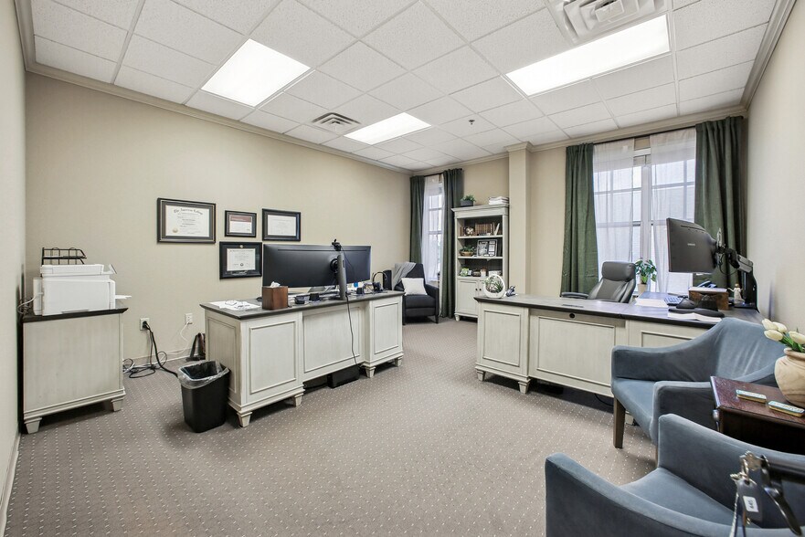 More Photos Of 1670 Keller Pky, Keller Loft Creative Space For Sale