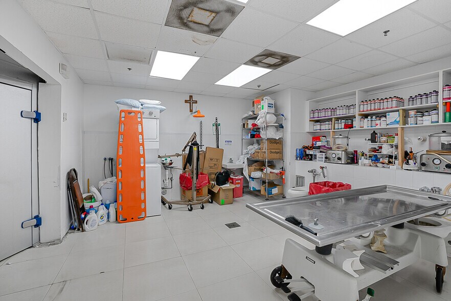 More Photos Of 291 NW 37th Ave, Miami Funeral Home For Sale